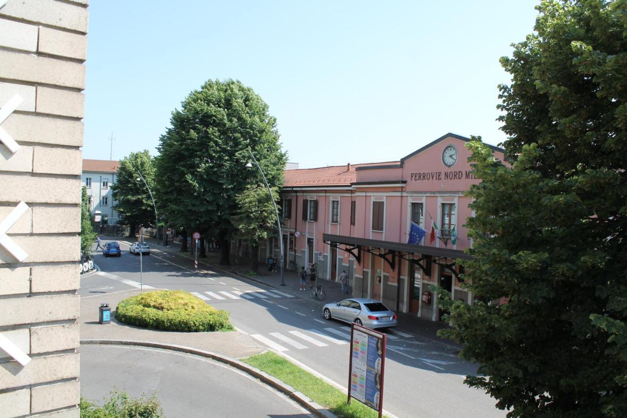 L'Appartamento Della Stazione Di Saronno Exterior photo